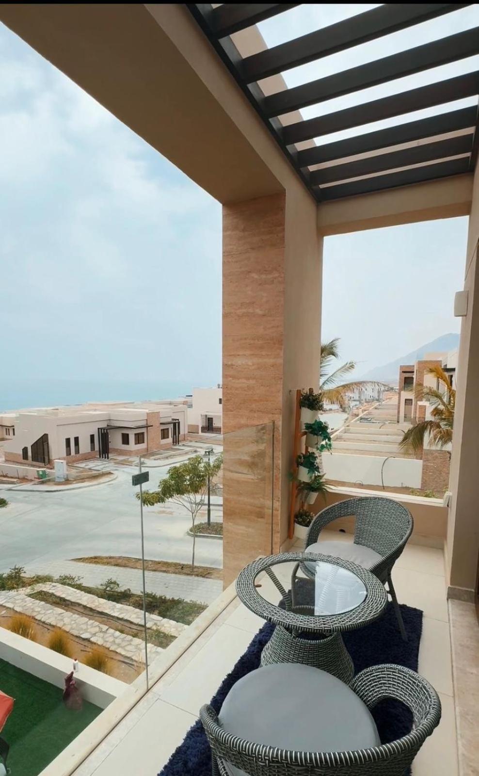 Naseem Albahar Villa *